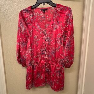 Banana Republic pink flower kimono shirt